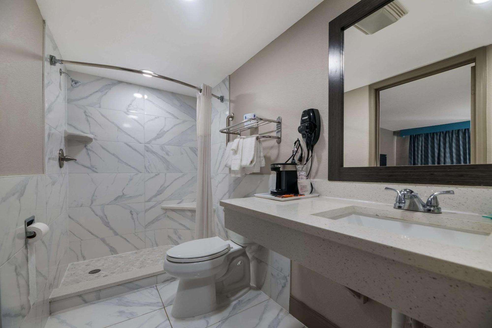 Quality Inn & Suites Altamonte Springs Orlando-North Екстериор снимка